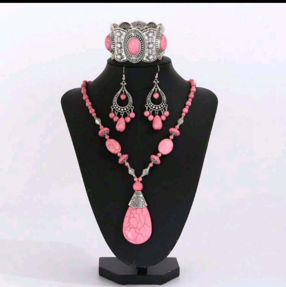 Pink Faux Turquoise and Silver Jewelry Set